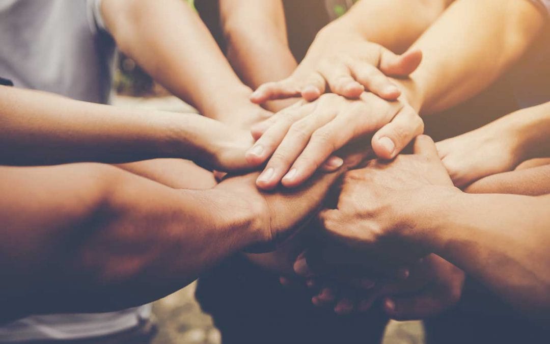 Grupo de Tertulias: Amistad y Crecimiento